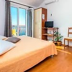 Fontana 3*