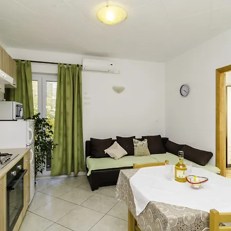Casa de hóspedes Fontana 3*